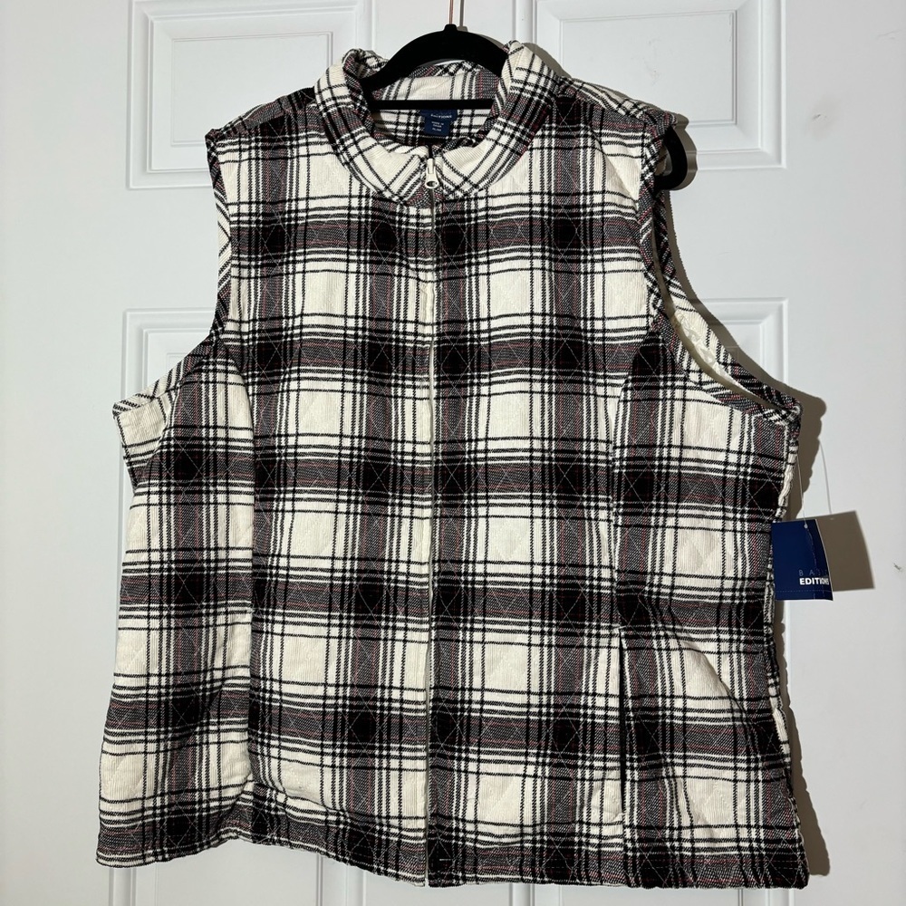 ❤️2/$15 or 3/$21❤️ NWT Basic Editions Plaid Corduroy Vest, Size XL